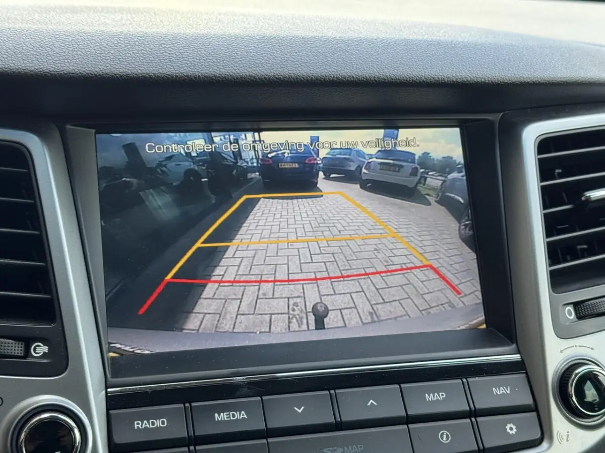 1.6 T-GDi Comfort 4WD PARKEERCAMERA | NAVI | TREKHAAK 177 PK