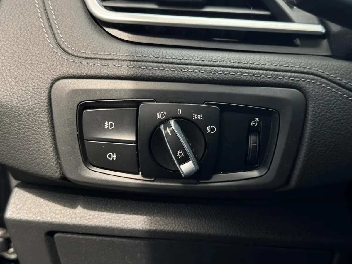 225xe Sport NL-AUTO | LEDER | PANO | GROOT NAVI