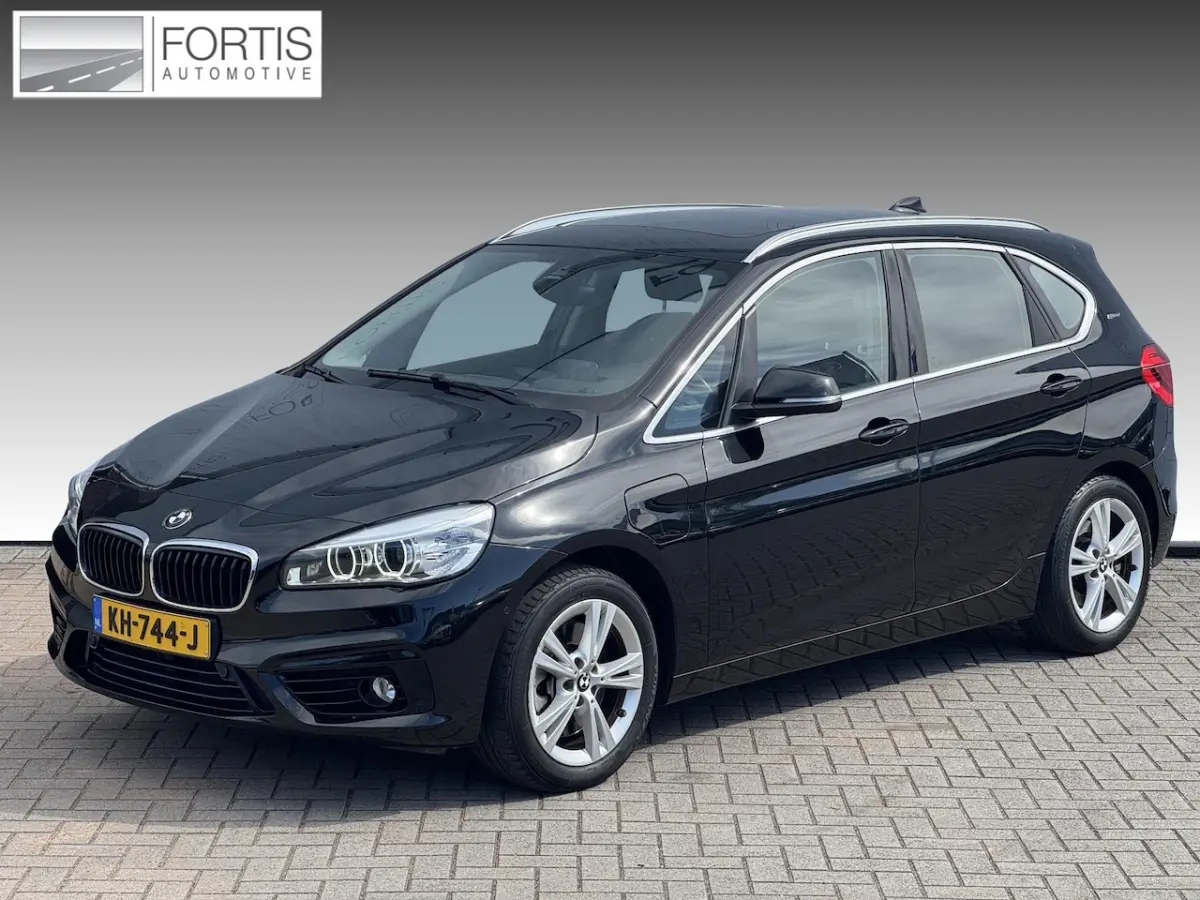 225xe Sport NL-AUTO | LEDER | PANO | GROOT NAVI