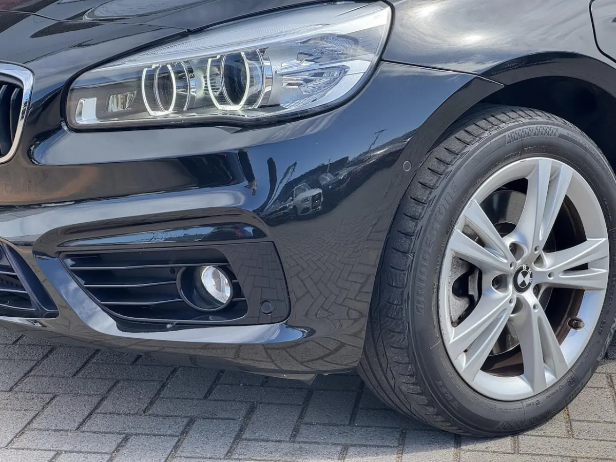 225xe Sport NL-AUTO | LEDER | PANO | GROOT NAVI