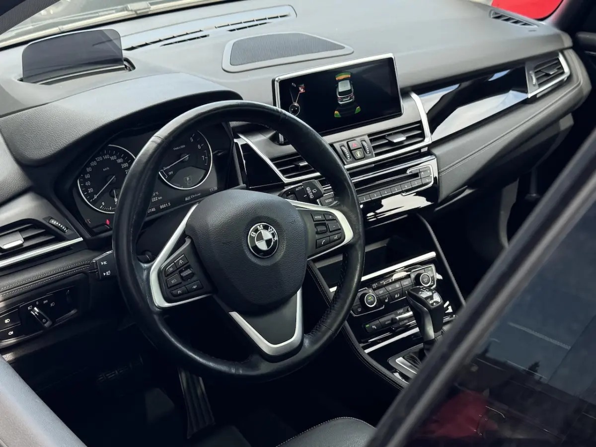 225xe Sport NL-AUTO | LEDER | PANO | GROOT NAVI