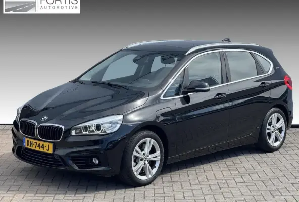 225xe Sport NL-AUTO | LEDER | PANO | GROOT NAVI