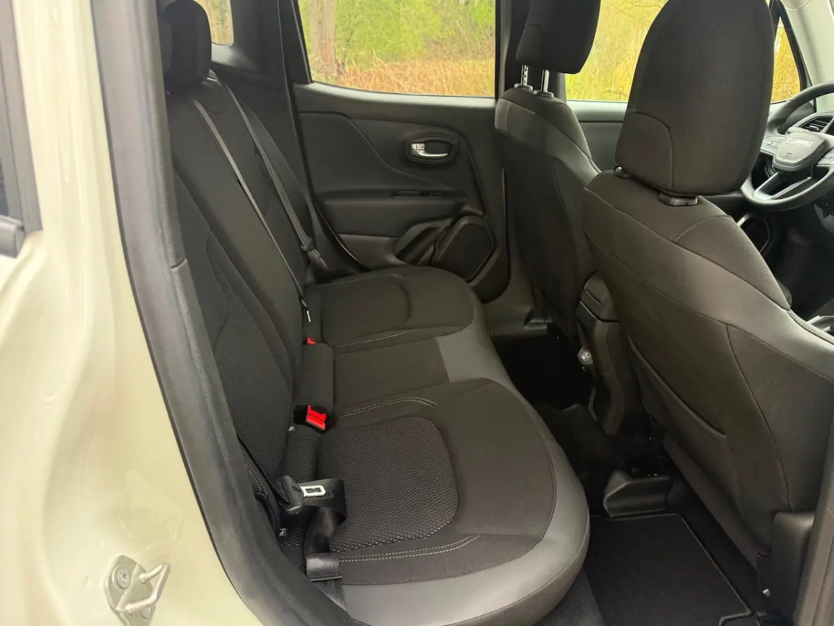 1.5T e-Hybrid Longitude aut. 1 Eig. B.j.5-2024 15000km Led Verl. Camera