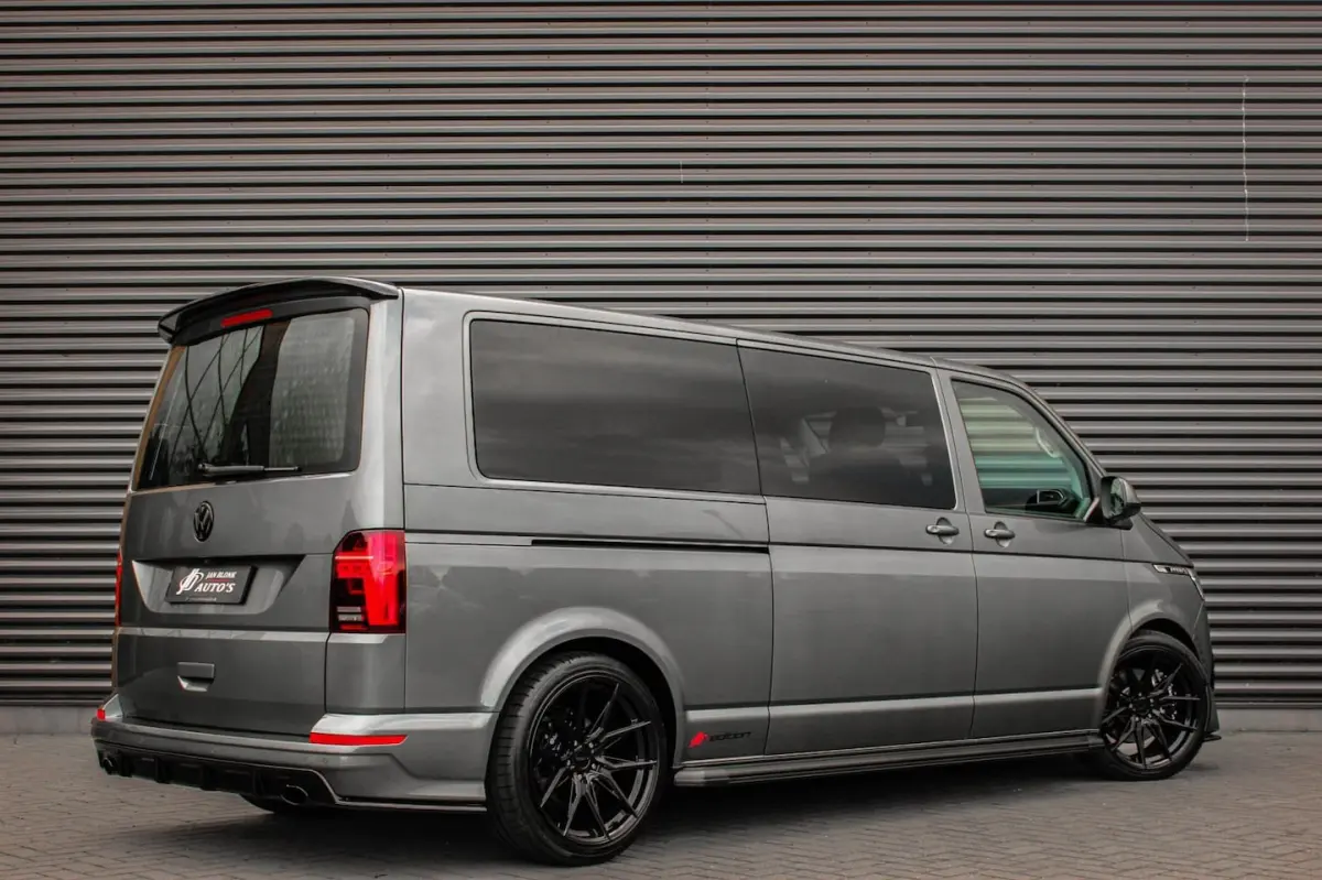 2.0 TDI L2H1 150PK BULLI DC DUBBEL CABINE / LEIGHTONVANS BODYKIT / FULL OPTINS / LEDER / F