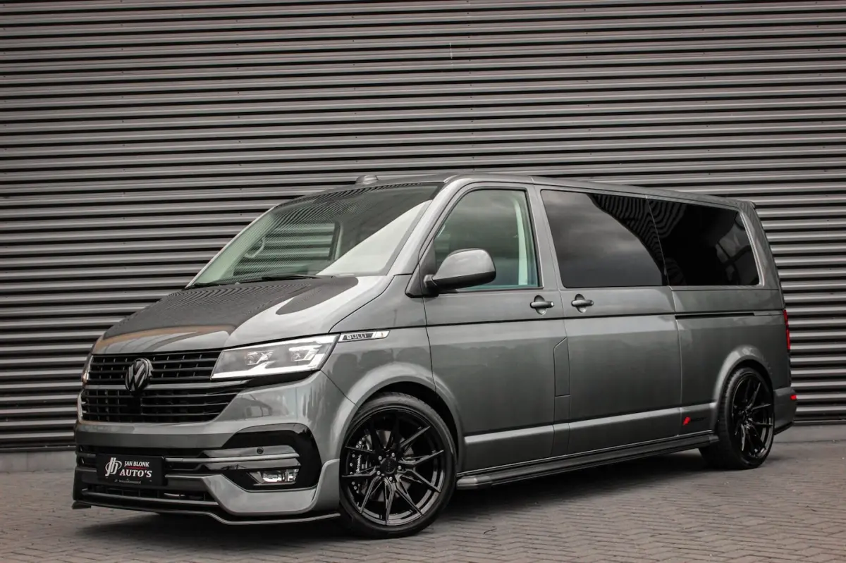 2.0 TDI L2H1 150PK BULLI DC DUBBEL CABINE / LEIGHTONVANS BODYKIT / FULL OPTINS / LEDER / F