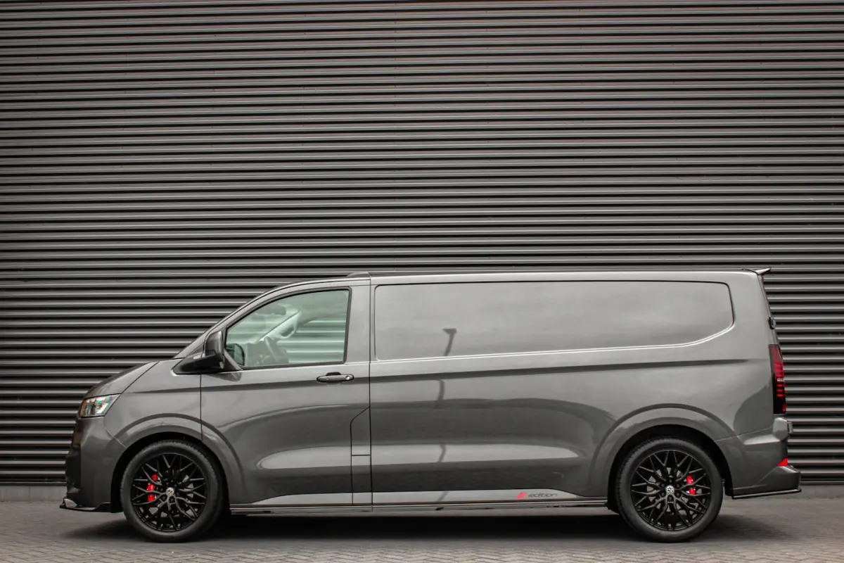 34 L2H1 64kWh 218PK / JB- EDITON / 325KM WLTP RANGE / APPLE CARPLAY / DRIVERS- PACK / FULL