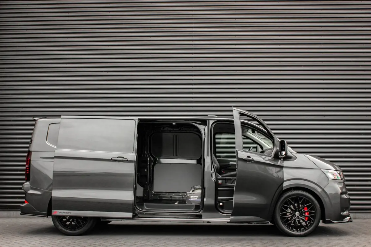 34 L2H1 64kWh 218PK / JB- EDITON / 325KM WLTP RANGE / APPLE CARPLAY / DRIVERS- PACK / FULL