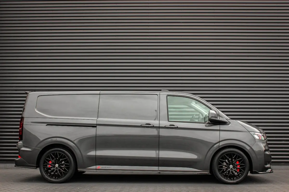 34 L2H1 64kWh 218PK / JB- EDITON / 325KM WLTP RANGE / APPLE CARPLAY / DRIVERS- PACK / FULL