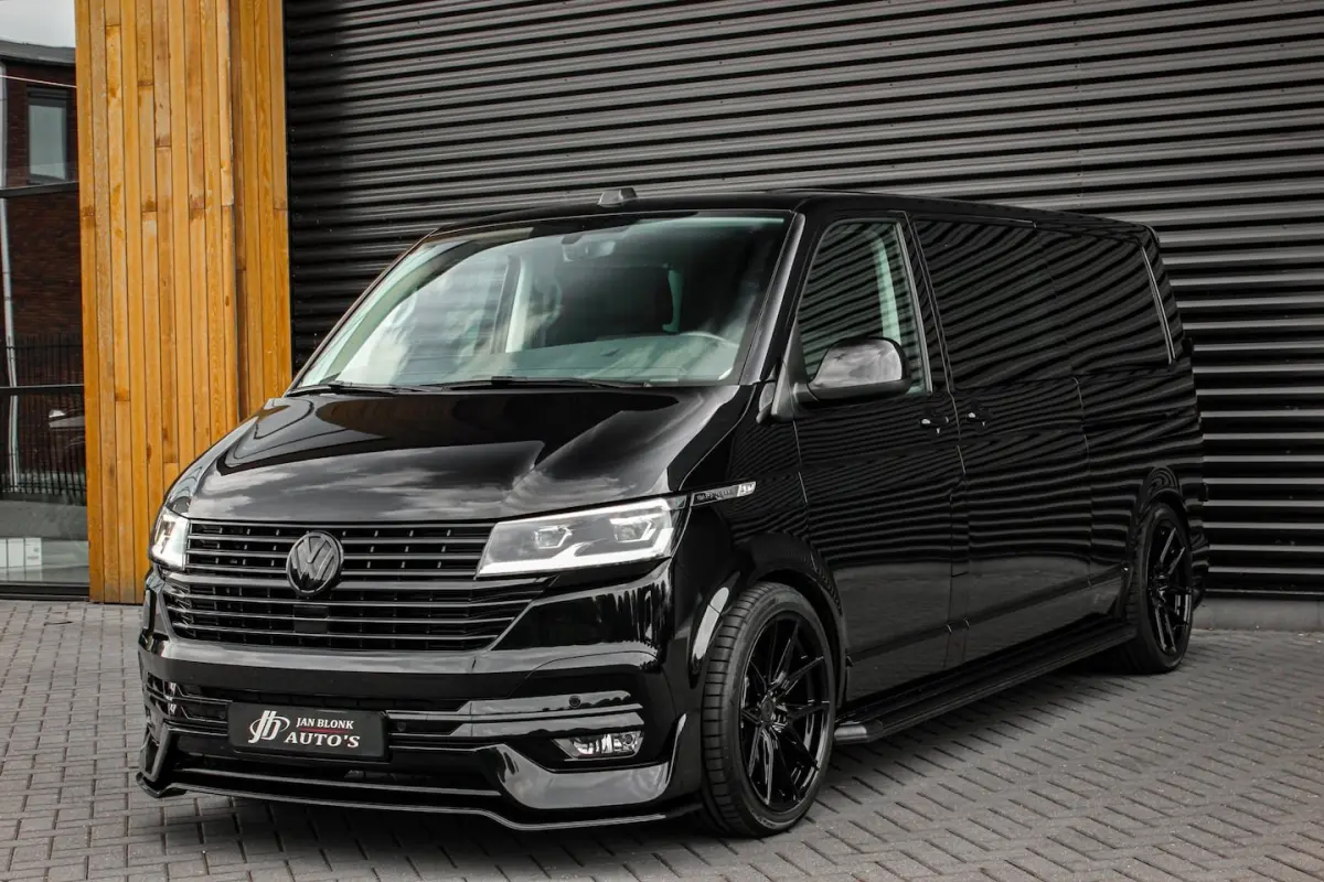 2.0 TDI L2H1 204PK DC DUBBEL CABINE / ELEK.SCHUIF / FULL OPTIONS / LEDER / FULL BLACK / AP