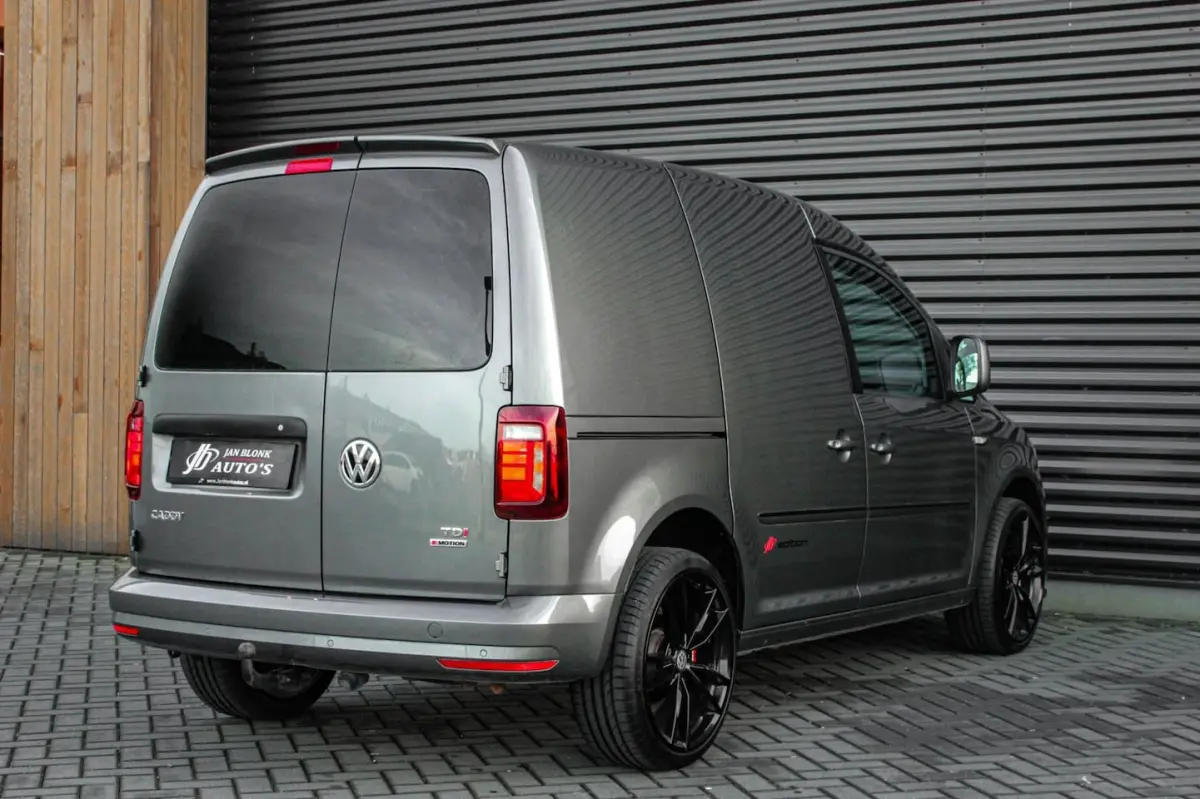 2.0 TDI MARGE 4Motion 122PK / FULL OPTIONS / LEDER INTERIEUR / R- LINE / ELEK- PAKKET / AP