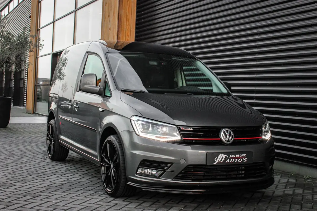 2.0 TDI MARGE 4Motion 122PK / FULL OPTIONS / LEDER INTERIEUR / R- LINE / ELEK- PAKKET / AP