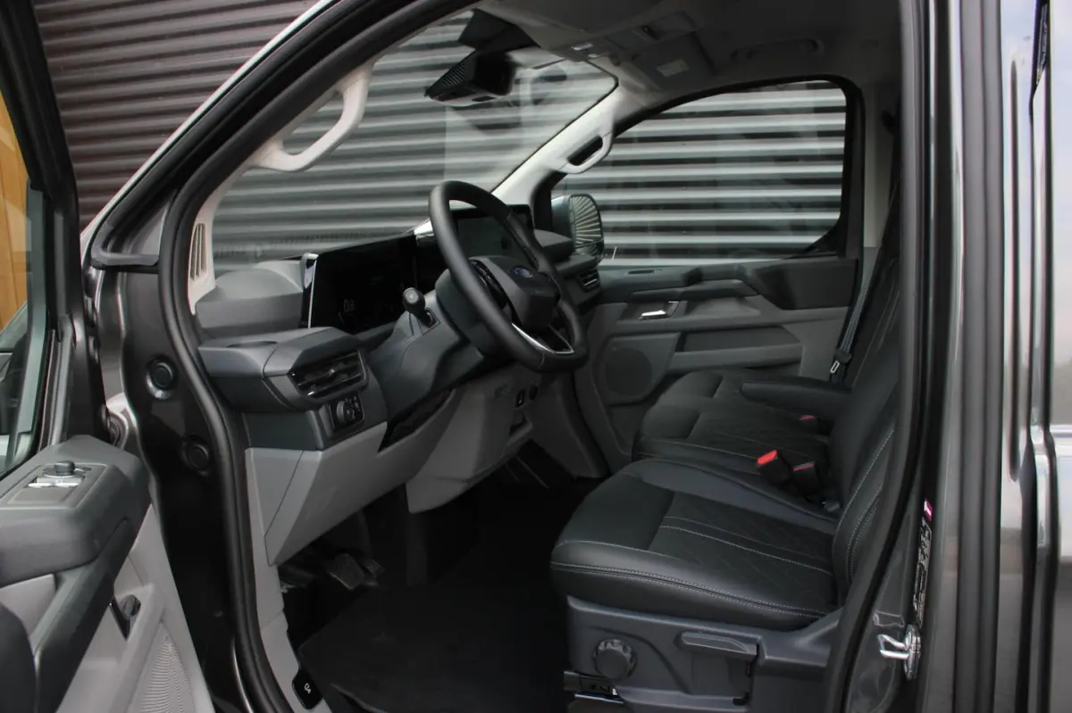320 2.0 TDCI L2H1 Limited 170PK JB- EDITION / DRIVER ASSISTANCE PACK / 3- ZITS / MY2024 /