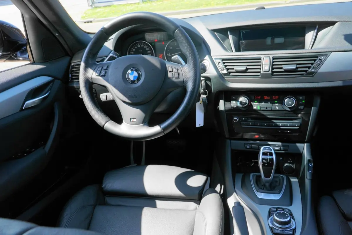 SDrive20i 1STE EIGENAAR M-SPORT PANO