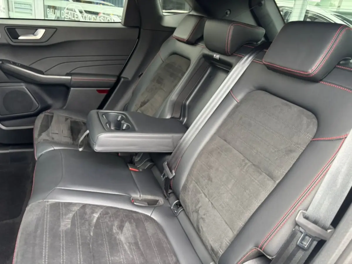 2.5 PHEV 225PK ST-LINE NORDIC AIRCO NAVI PDC-CAMERA