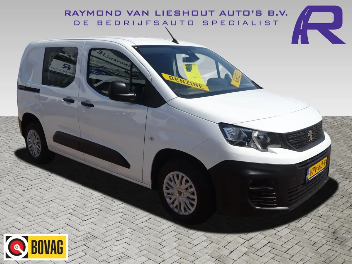 1.2 PureTech Pro BENZINE AIRCO NAVI CRUISE CONTROL PDC SCHUIFDEUR