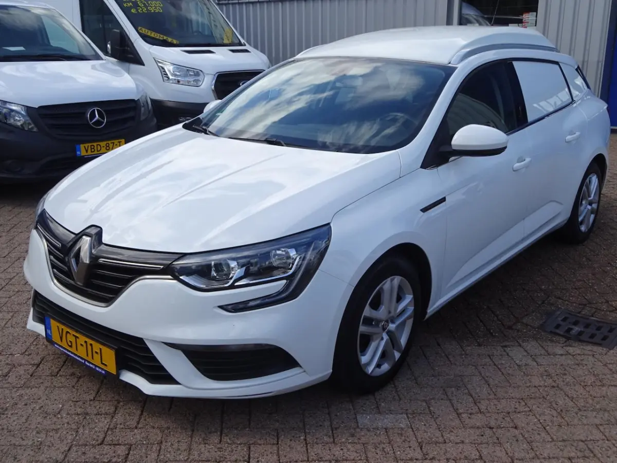 VAN 1.5 DCI 116 PK AIRCO NAVI Laadruimte inrichting