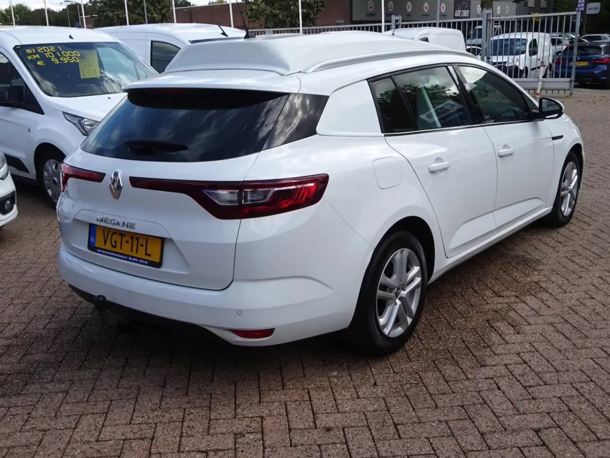 VAN 1.5 DCI 116 PK AIRCO NAVI Laadruimte inrichting