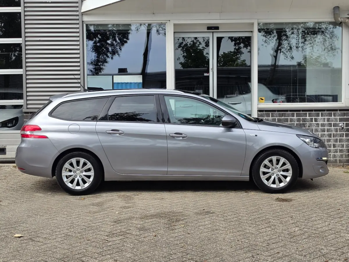 1.2 PureTech Navi Dealer Onderhouden Trekhaak Pano