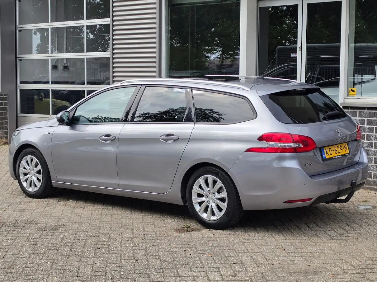 1.2 PureTech Navi Dealer Onderhouden Trekhaak Pano
