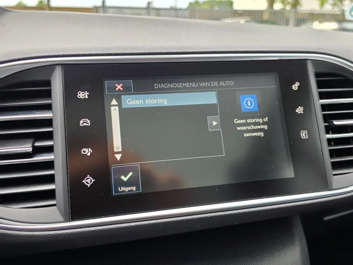 1.2 PureTech Navi Dealer Onderhouden Trekhaak Pano