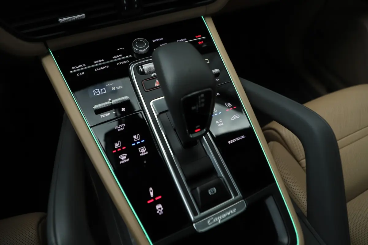 3.0 E-Hybrid | 462PK | Luchtvering | 4W-Sturing | Head-up | Keyless-go | Matrix-led | Bose