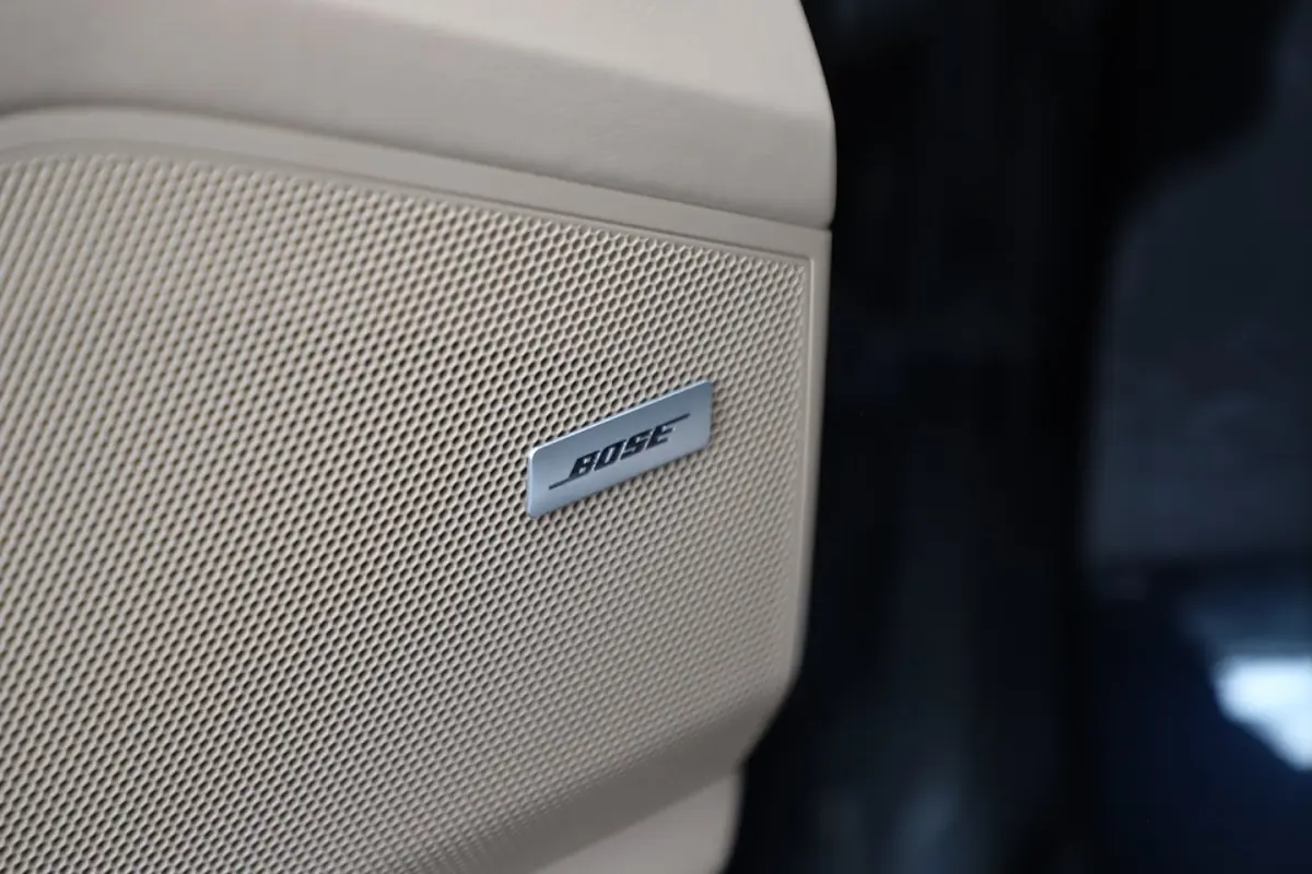 3.0 E-Hybrid | 462PK | Luchtvering | 4W-Sturing | Head-up | Keyless-go | Matrix-led | Bose