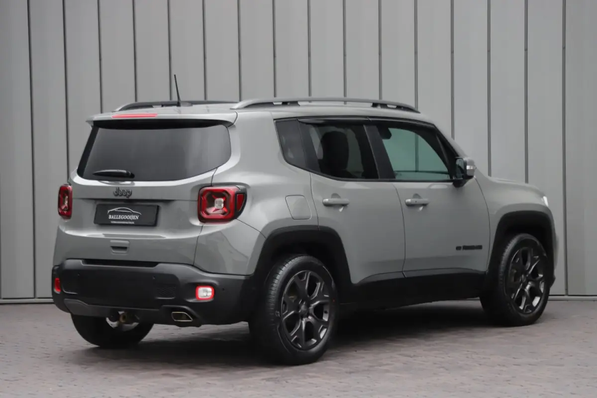 1.0T 80th Anniversary | 120PK | Keyless-go | Stuurverwarming | Clima | Led | Leder | Elek.