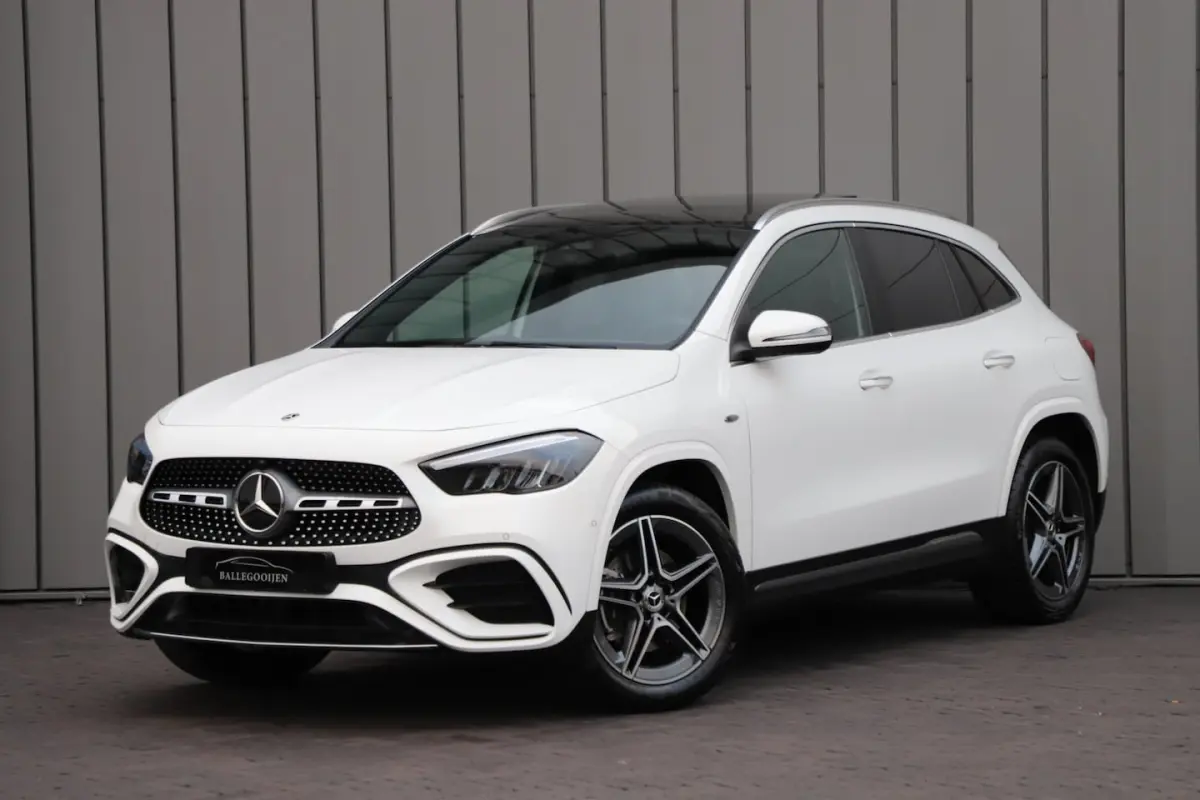 250e AMG | 218PK | Pano | Sfeerverlichting | ACC | Widescreen | Stuurwielverw. | Trekhaak