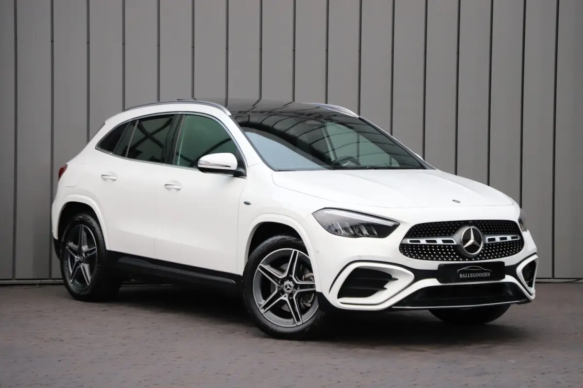 250e AMG | 218PK | Pano | Sfeerverlichting | ACC | Widescreen | Stuurwielverw. | Trekhaak