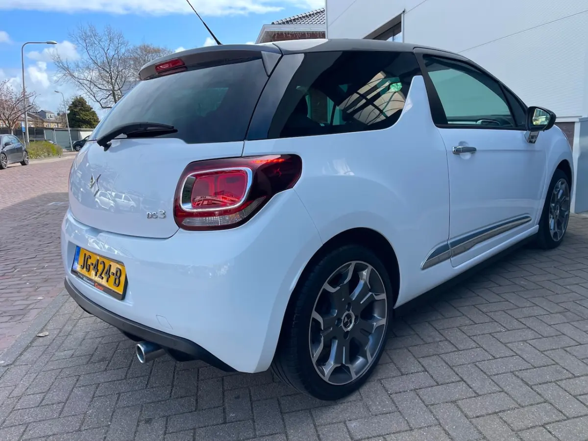 3 1.2 PureTech So Chic/Automaat/Navi/Climate-c/Cruise-c/Pdc/Volledig onderhouden