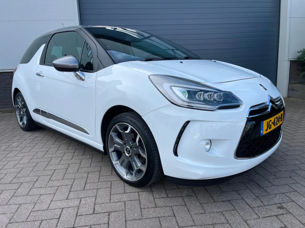 3 1.2 PureTech So Chic/Automaat/Navi/Climate-c/Cruise-c/Pdc/Volledig onderhouden