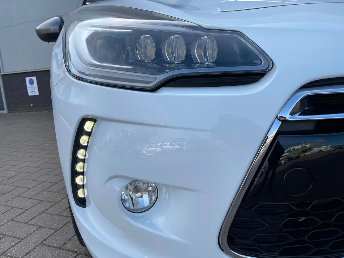 3 1.2 PureTech So Chic/Automaat/Navi/Climate-c/Cruise-c/Pdc/Volledig onderhouden