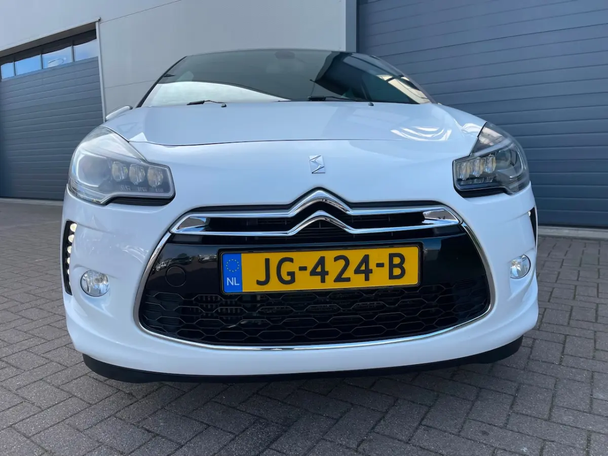 3 1.2 PureTech So Chic/Automaat/Navi/Climate-c/Cruise-c/Pdc/Volledig onderhouden