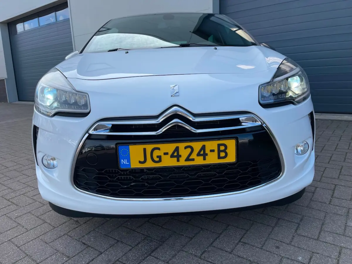 3 1.2 PureTech So Chic/Automaat/Navi/Climate-c/Cruise-c/Pdc/Volledig onderhouden