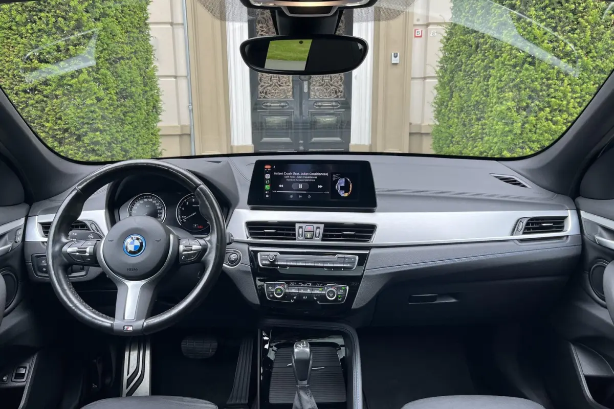 xDrive25e PANO | CRUISE | HIFI | CARPLAY | M-PAKKET | STOELVERW | TREKHAAK