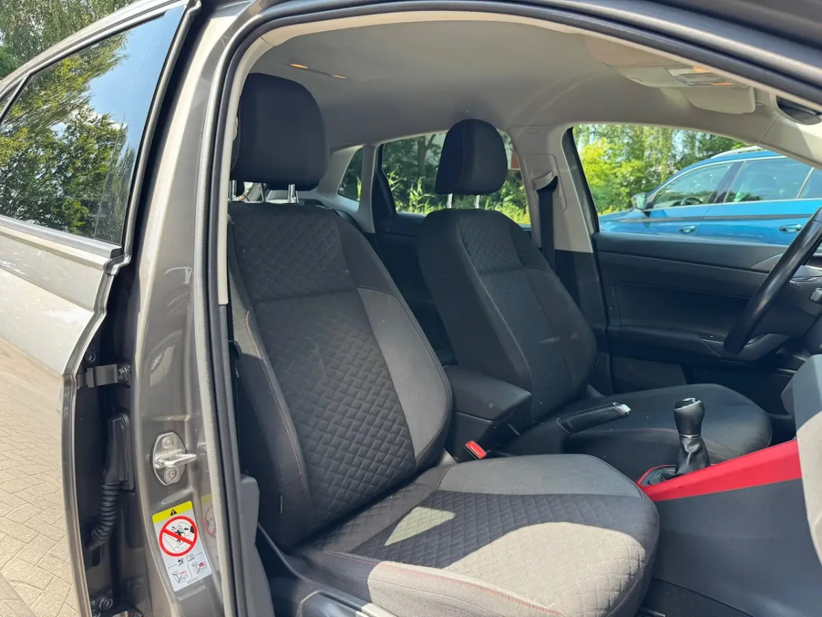 1.0 TSI Beats Virtual, Led, Stoelverwarming, Cruise, Climate Control,