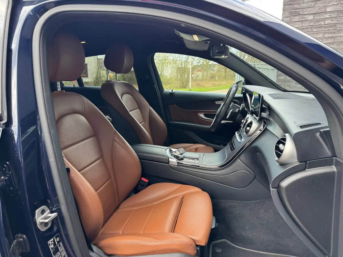 300de Coupe 4MATIC AMG Sport Virtual, Camera, Cruise, Navi, LED
