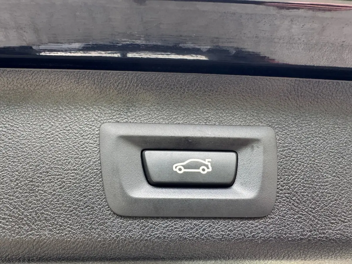 540i xDrive High Executive HUD, Pano, Navi, LED, PDC