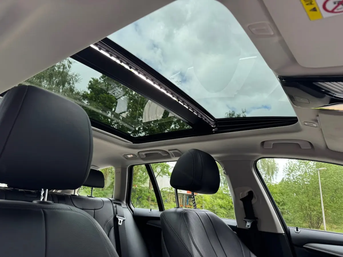 540i xDrive High Executive HUD, Pano, Navi, LED, PDC