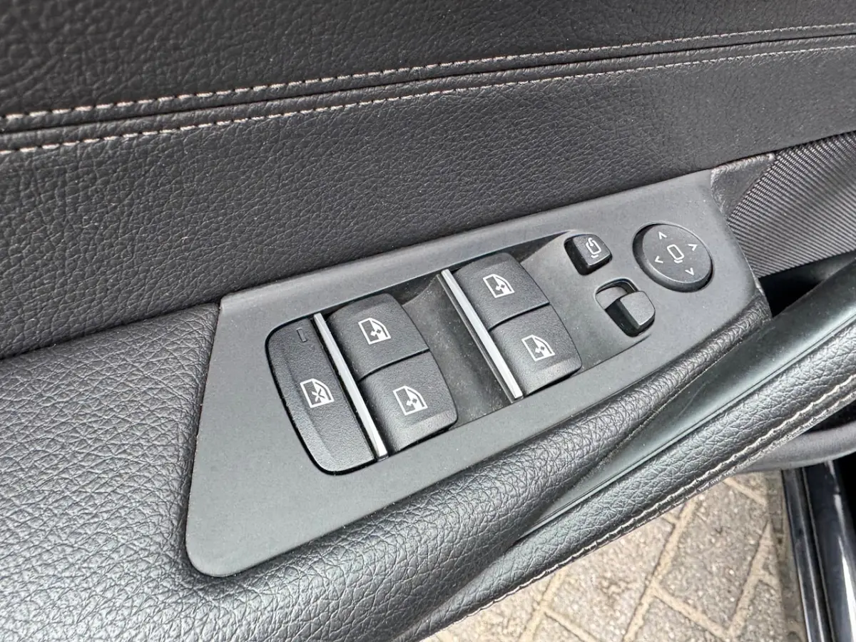 540i xDrive High Executive HUD, Pano, Navi, LED, PDC
