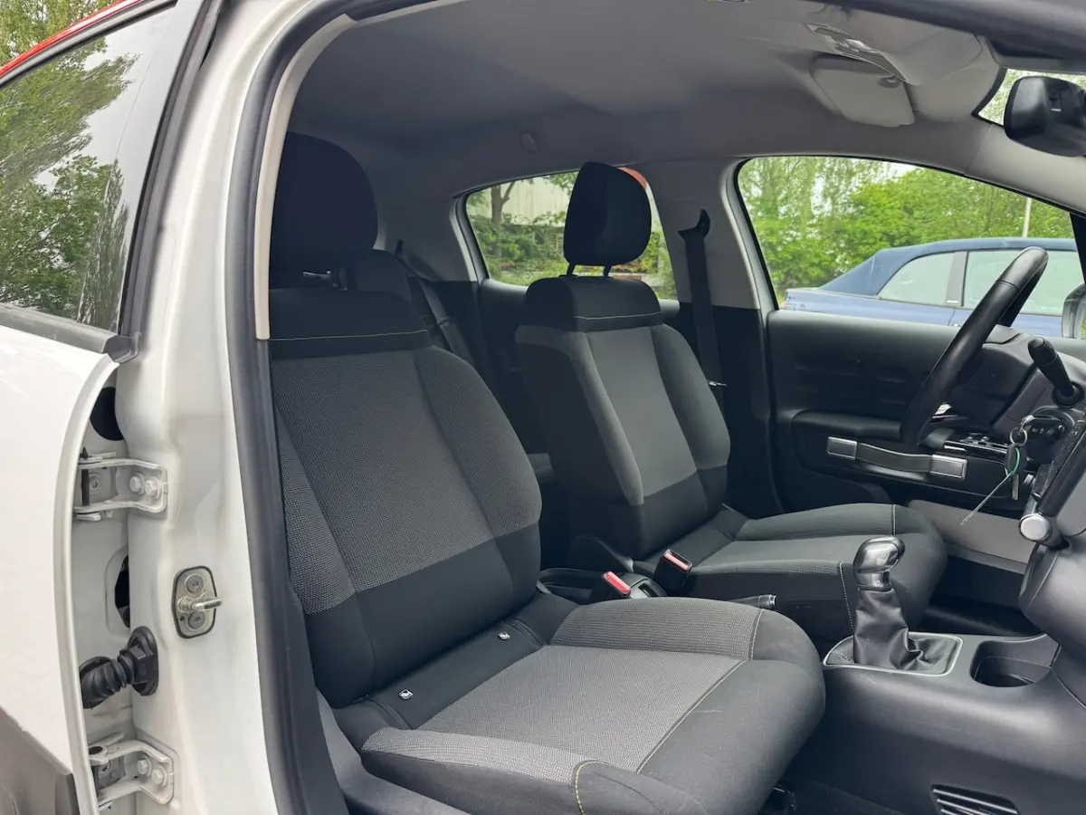 1.6 BlueHDi Shine Navi, Camera, Cruise, NAP