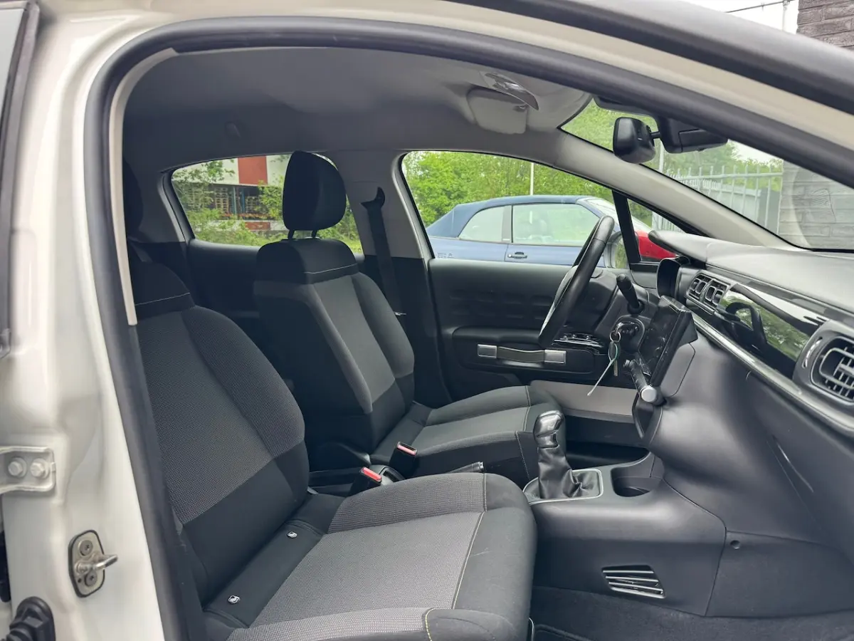 1.6 BlueHDi Shine Navi, Camera, Cruise, NAP