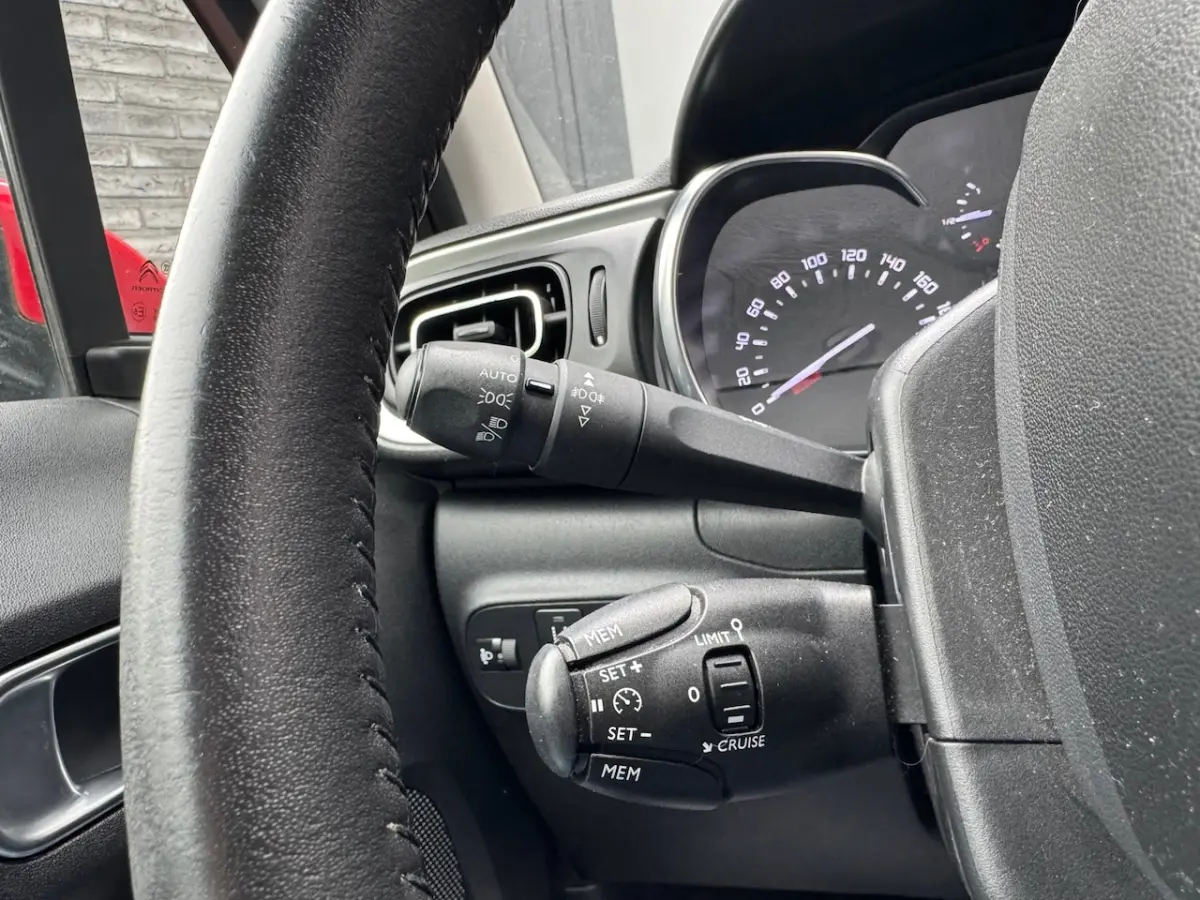 1.6 BlueHDi Shine Navi, Camera, Cruise, NAP