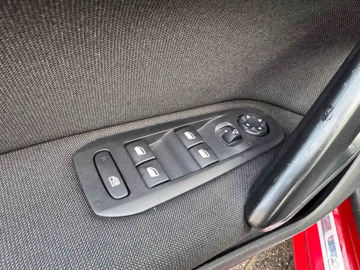 1.6 BlueHDI Blue Lease Premium EXPORT PRIJS 360 Camera, Pano, Keyless, Navi, Cruise, Clima