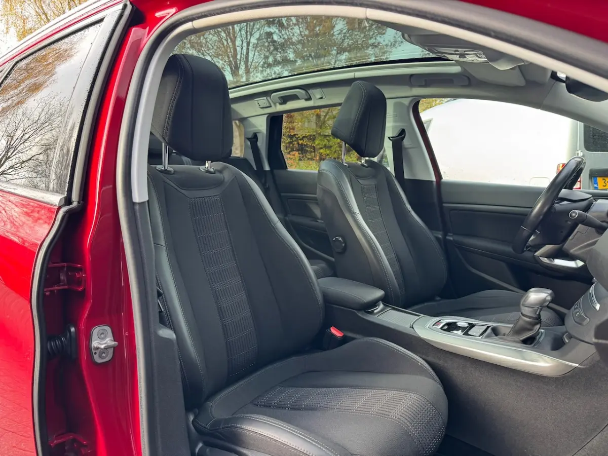 1.6 BlueHDI Blue Lease Premium EXPORT PRIJS 360 Camera, Pano, Keyless, Navi, Cruise, Clima