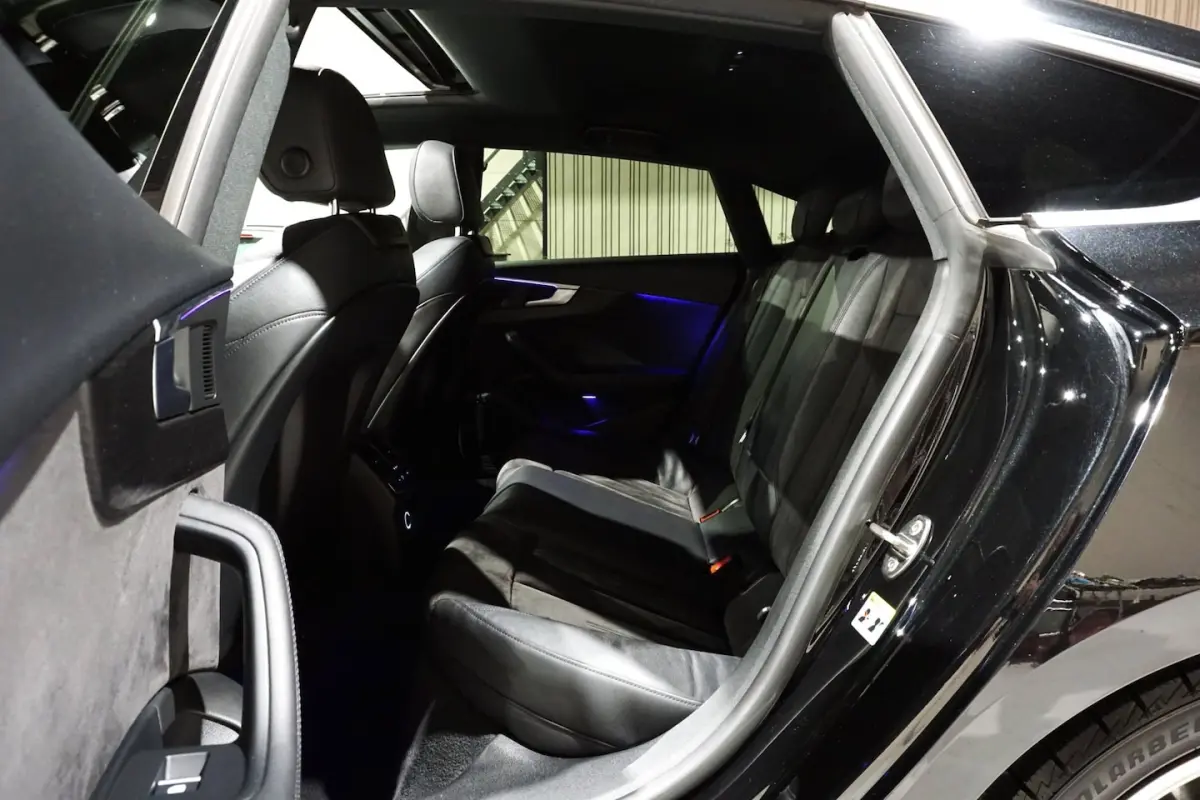 2.0 TFSI S-line 252PK Quattro Pano B&O 360