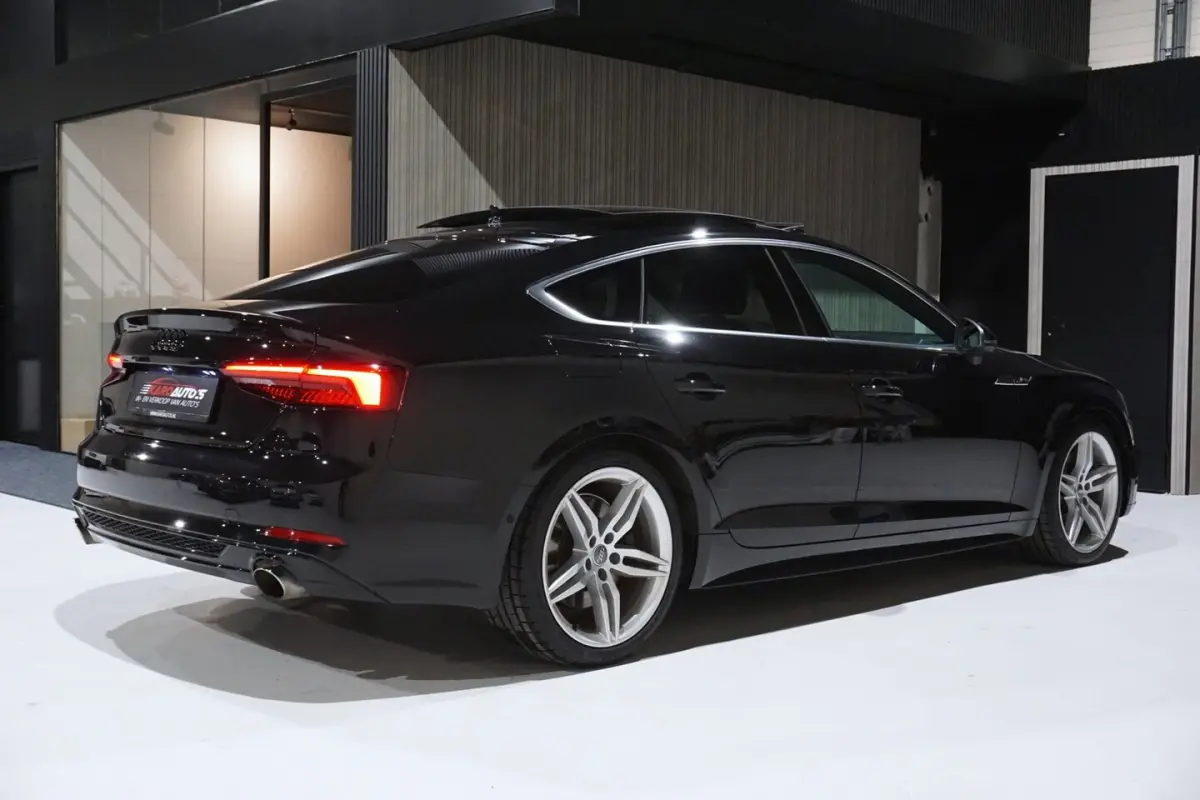 2.0 TFSI S-line 252PK Quattro Pano B&O 360