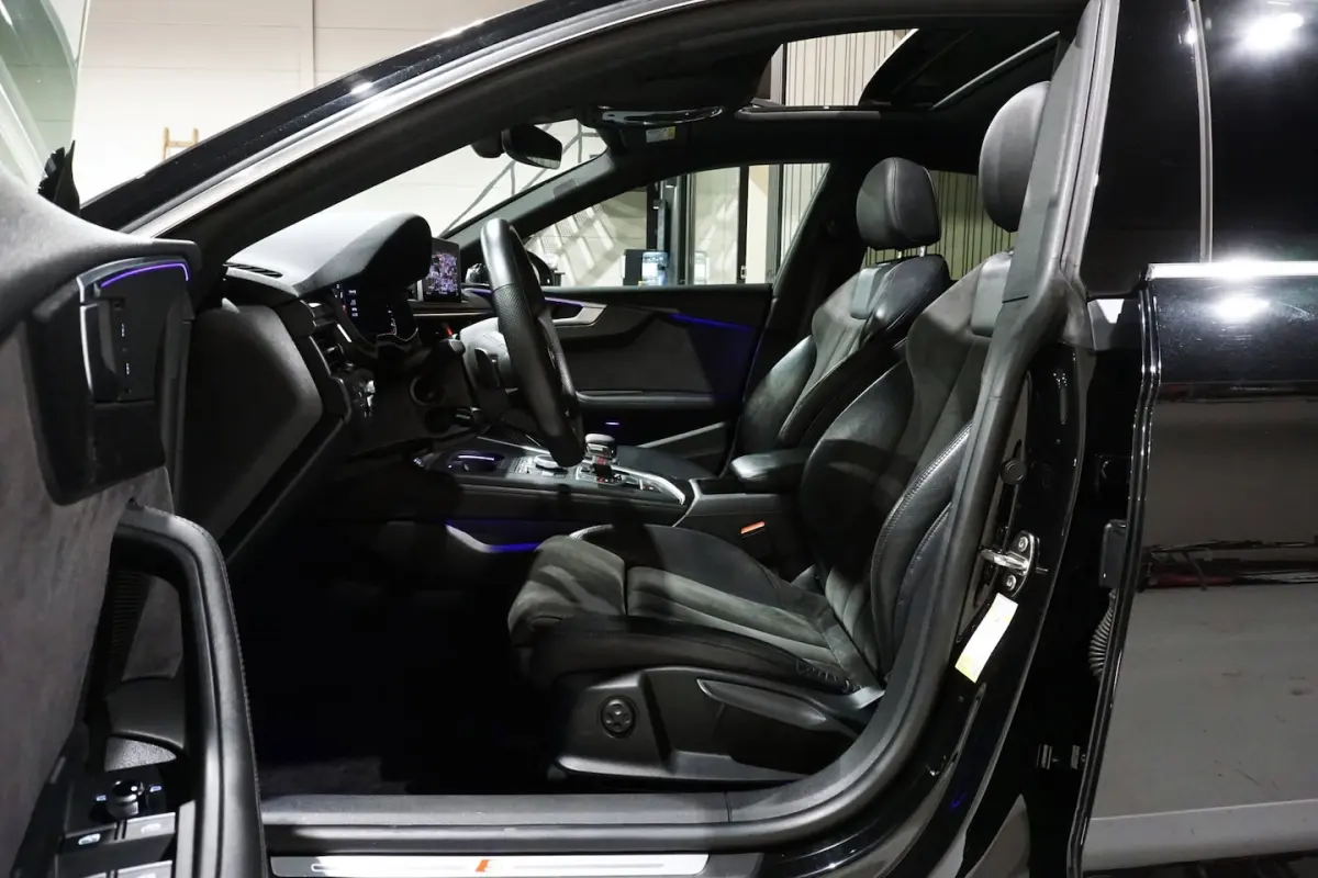 2.0 TFSI S-line 252PK Quattro Pano B&O 360