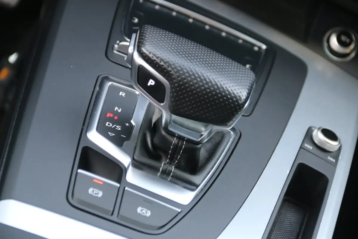 2.0 TFSI quattro Sport S Line Edition PANO-DAK