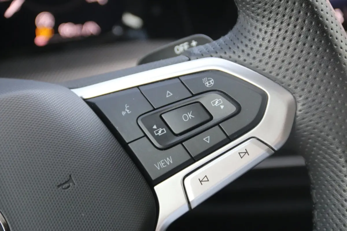 1.5 eTSI R-Line Edition PANO-DAK